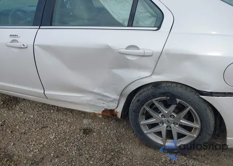 2011 Ford Fusion Sel z USA, uszkodzony, nr VIN 3FAHP0JG8BR231960